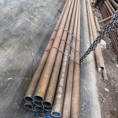 ASTM A106 A53 A192 Gr B A106b Σωλήνες από χάλυβα άνθρακα Σωλήνες από χάλυβα χωρίς συγκόλληση Στρογγυλοί σωλήνες από χάλυβα για τιμολόγηση