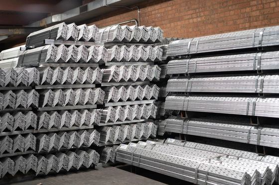 Q235 Q345 SS400 ST37-2 ST52 S235JR S275JR S355JR Q420 Q460 Angle Steel L Shape Mild Steel Angle Bar με μεγάλο απόθεμα