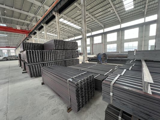 400x200x8-16mm Χάλυβα τεχνικής δομής θερμής έλασης βαρέος φόρτος I δομές βαθμού Q235 για γέφυρες και βαριά μηχανήματα
