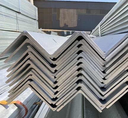 ASTM Standard Hot Rolled Ms Angel Steel Profile Mild Steel Plain Surface Angle Bar Prime Slotted Angle Iron Bar για την αγορά