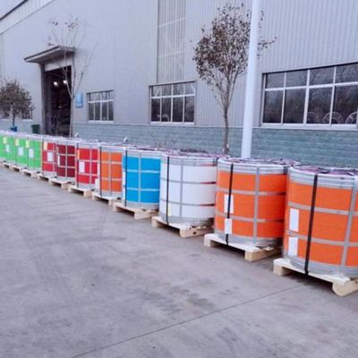 600m μήκος PPGI χρώμα επικαλυμμένο ατσάλινο περιτυλίγμα για προφίλ κεραμίδας οροφή δομή επιφάνεια γαλβανισμένο επικαλυμμένο κυλιόμενο παράθυρο