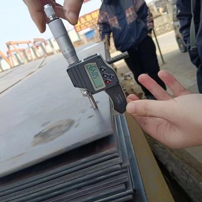 Υψηλής αντοχής χάλυβα άνθρακα θερμά έλασης σπείρα με προσαρμοσμένο μήκος και πάχος σε προσιτό κόστος