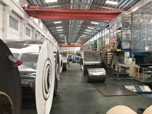 Δείγμα Ελεύθερα κρύο θερμό έλασης 304L 304 201 316L 321 410 420 430 0,2 mm 0,3 mm ατσάλινο κύλινδρο για συγκόλληση Μεγάλο απόθεμα