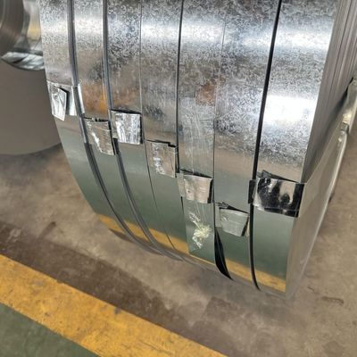 DX51D Z DX52D Z Ζυγισμένη τροχιά από χαλύβδινο άνθρακα για μηχανικά κτίρια, με βάση την ψυχρή έλαση και το δέρμα περιλαμβάνεται