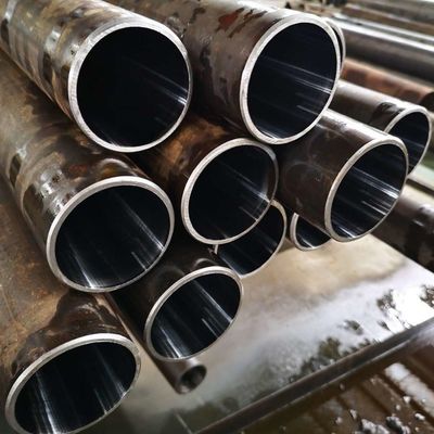 ASTM A106/A53/A192 Gr. B A106b ERW Χάλυβα Χωρίς Σύνδεση Πυλώματα Χάλυβα Σχήμα Τομέας Στρογγυλή ανοχή ± 1% 20'' 40' 80' με υλικά